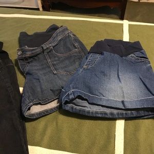 Set of 2 large maternity shorts